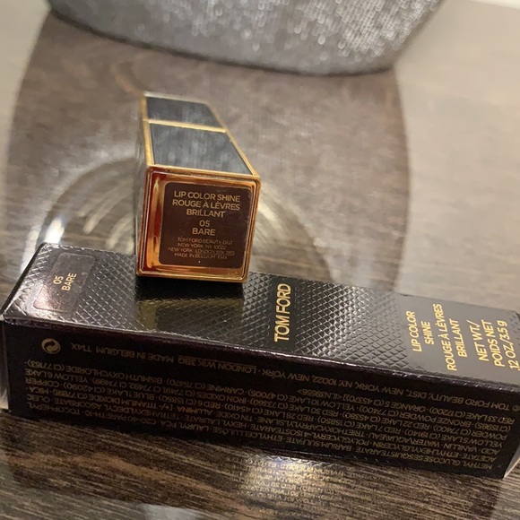 Tom Ford Lip Color Shine #05 Bare - Picture 8 of 10